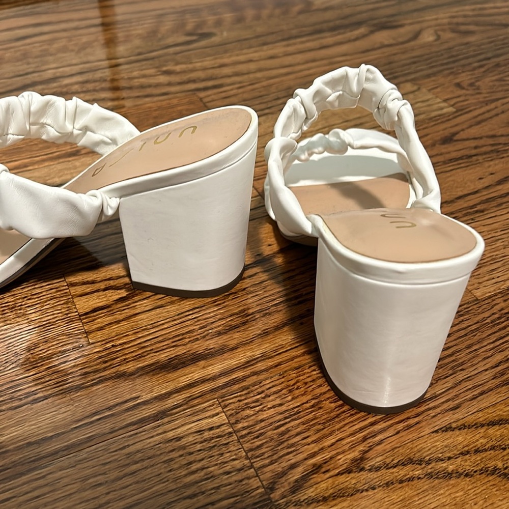 Unisa Block Heel Sandals - Picture 2 of 3